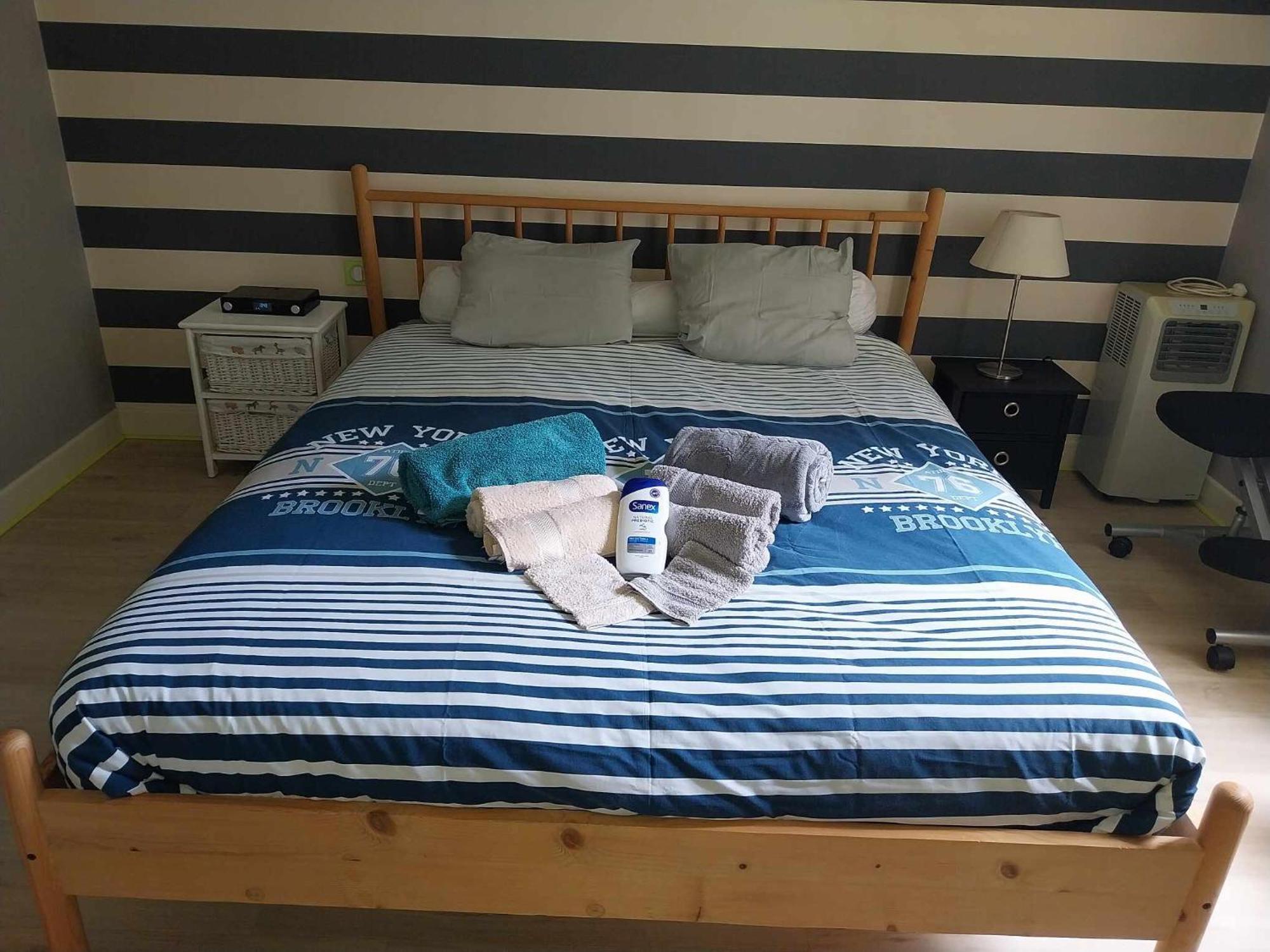 Les Bernus Bed and Breakfast Monfaucon  Buitenkant foto