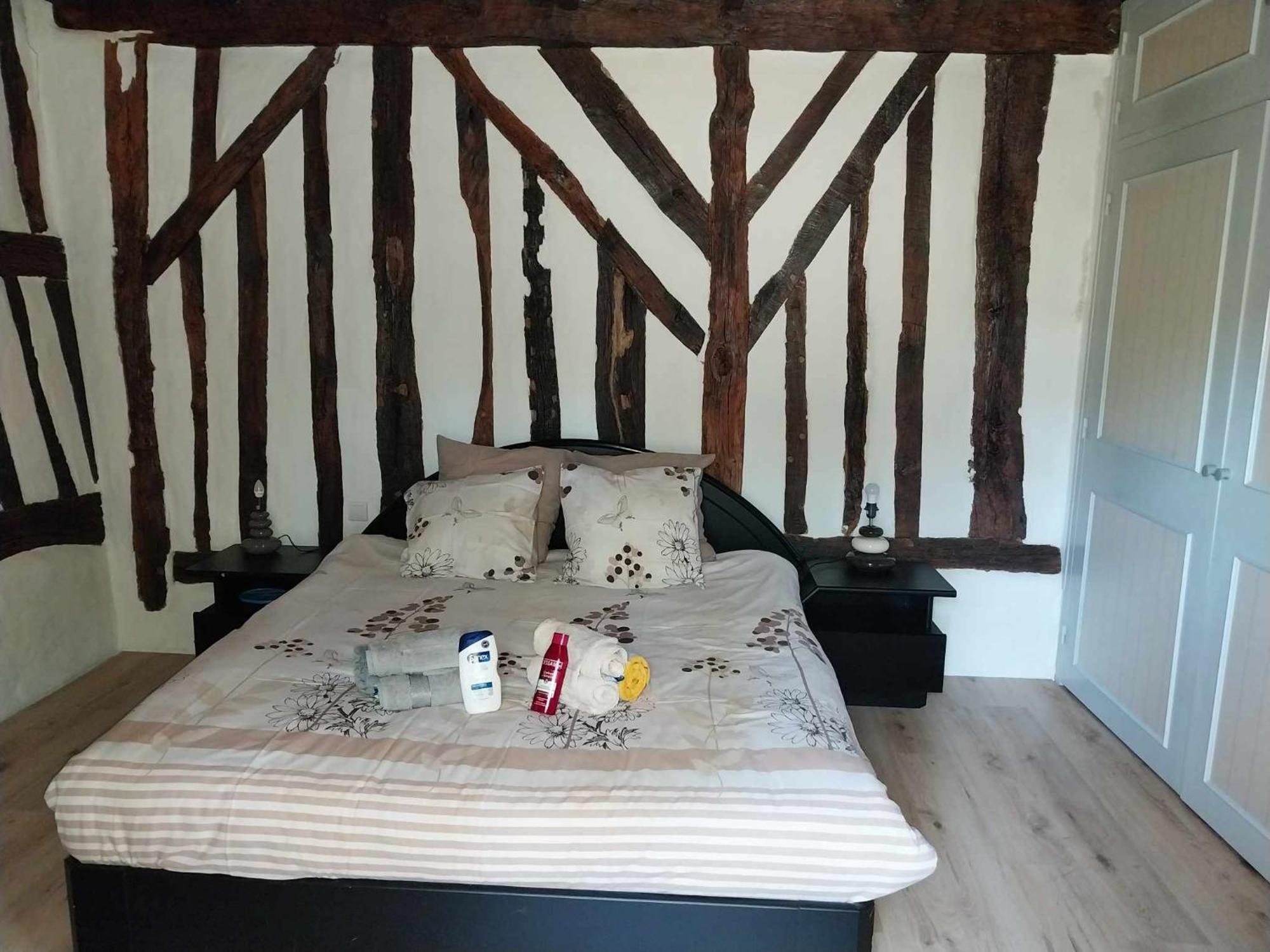 Les Bernus Bed and Breakfast Monfaucon  Buitenkant foto