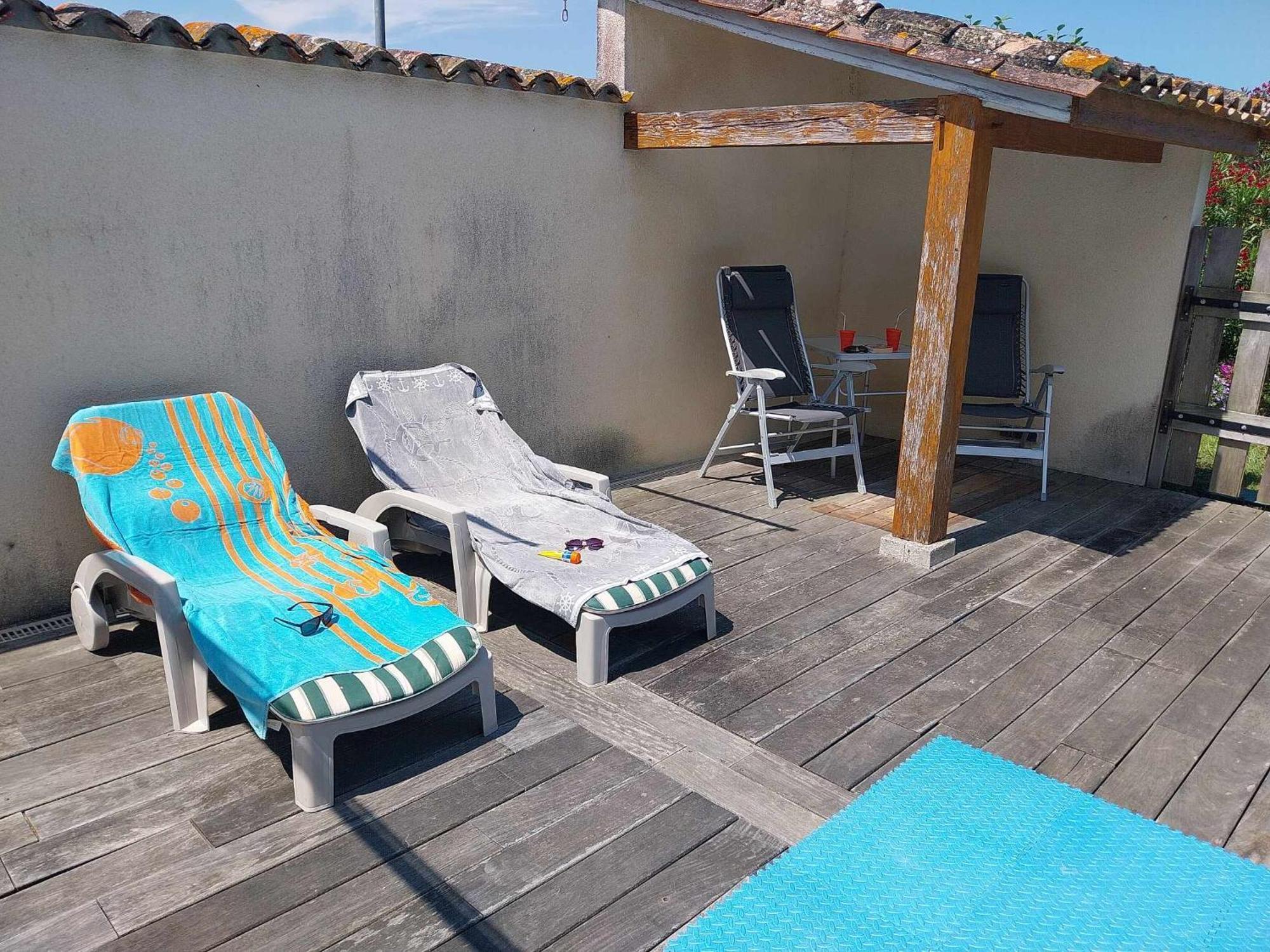 Les Bernus Bed and Breakfast Monfaucon  Buitenkant foto